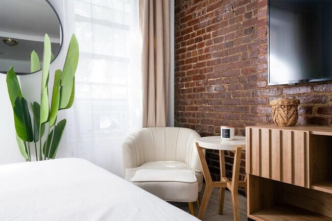 Foto del edificio - 501 E 83rd St