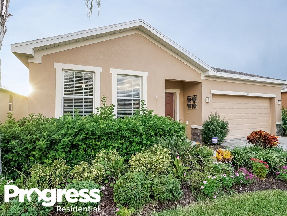 1135 Lauren Manor Loop, Ruskin, FL 33570 House Rental in Ruskin, FL