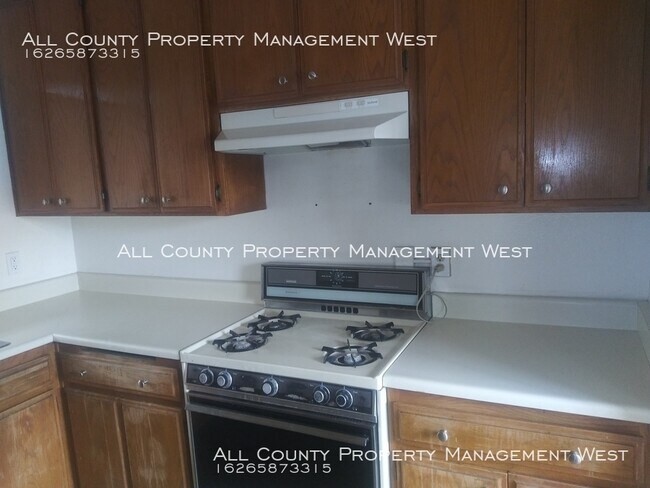 Foto del edificio - 1218 Sunset Blvd