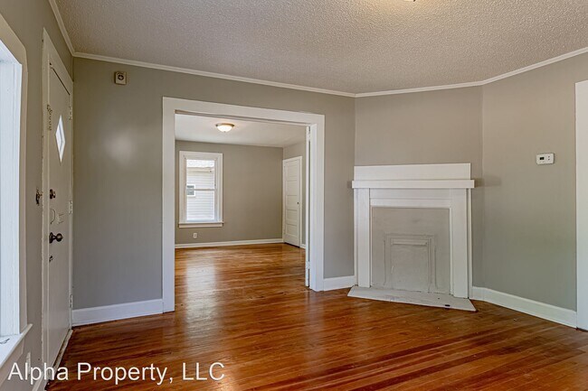 Building Photo - 2 br, 1 bath House - 208 Maloy St