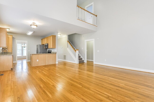 Building Photo - 852 Stroud Cir