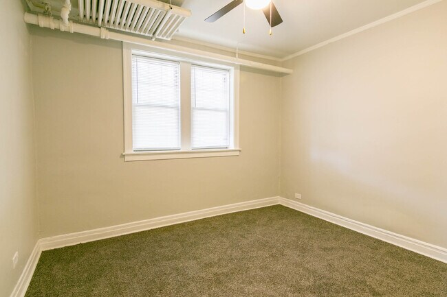 Building Photo - 3126 W Eddy St