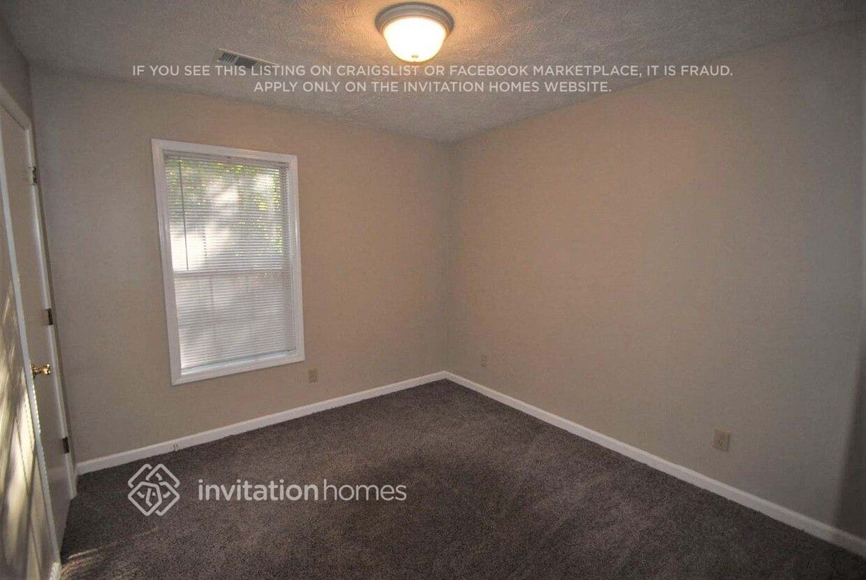 Building Photo - 1210 Opal Cir