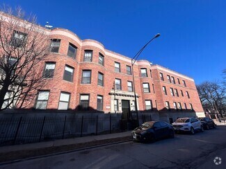 Building Photo - 5858 S King Dr