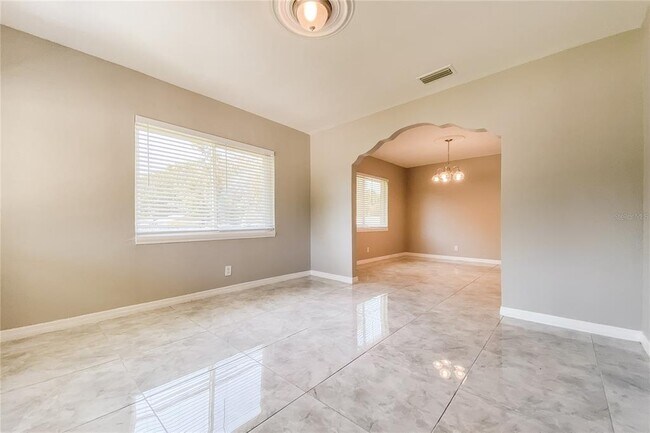 Foto del edificio - 4223 W Grace St