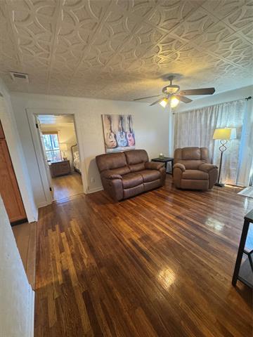 Foto del edificio - 1742 Palm St