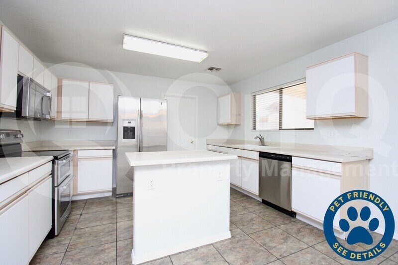 2302 W 23rd Ave, Apache Junction, AZ 85120 House Rental in Apache