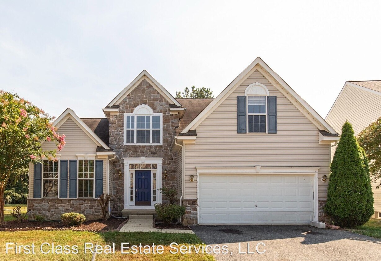 Primary Photo - 4 br, 2.5 bath House - 226 Keller Beyer Road