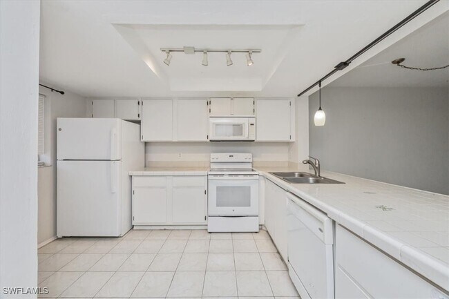 Foto del edificio - 2350 Naples Trace Cir