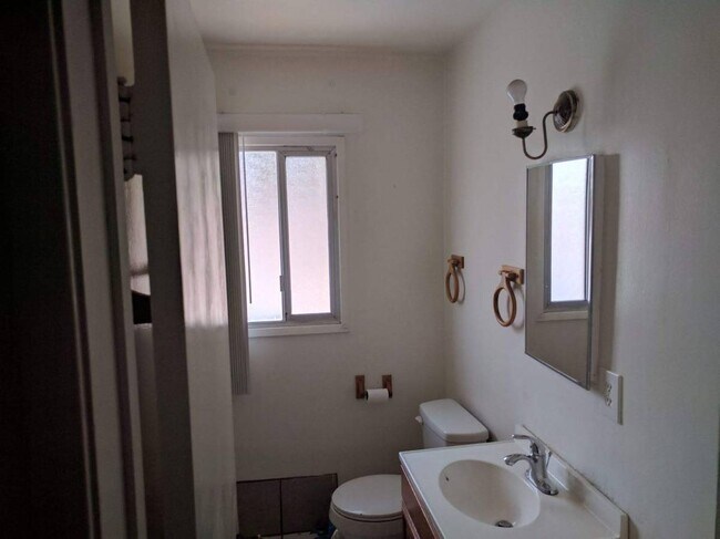 Foto del edificio - 82298 Sierra Ave