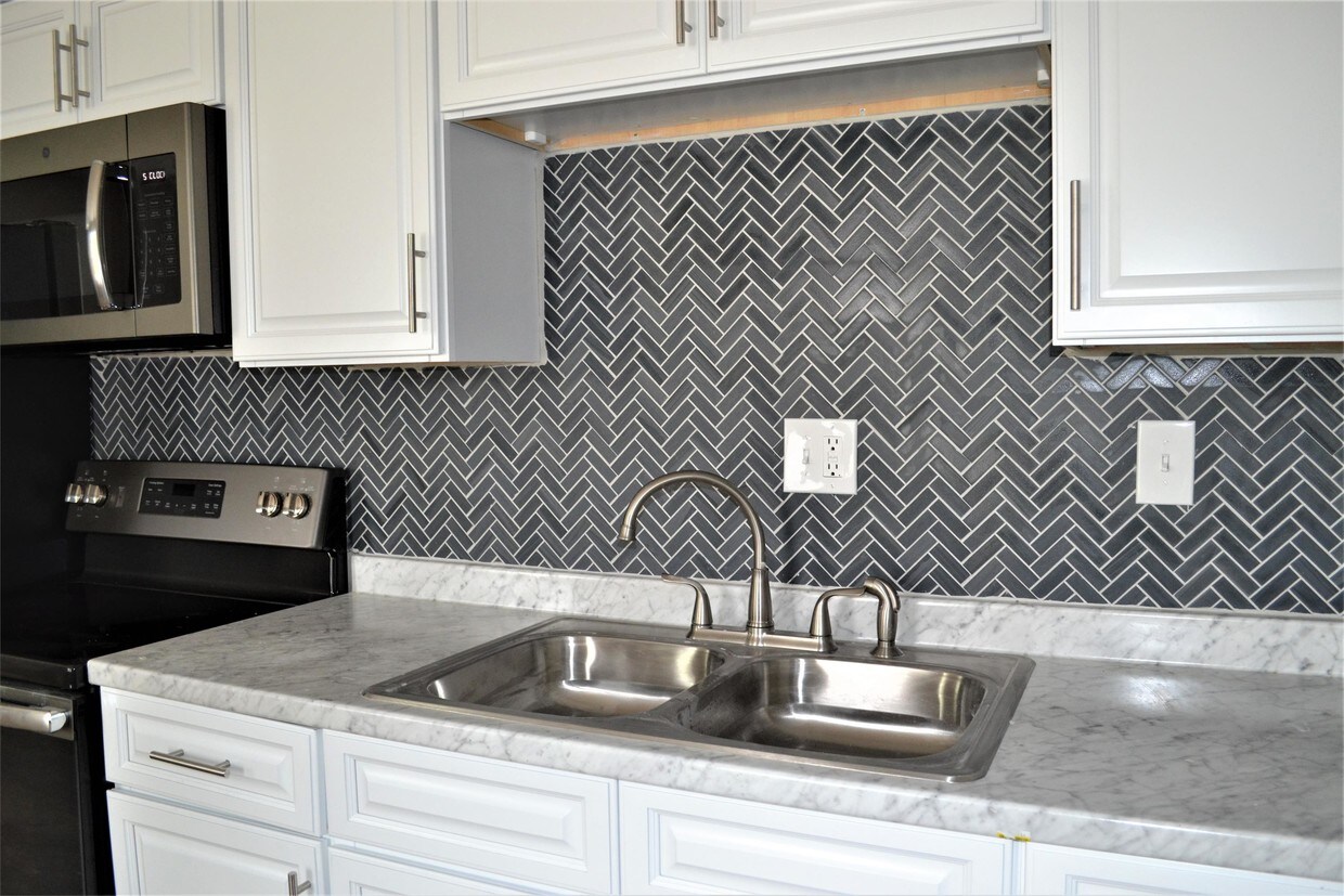 Foto principal - 2148-2154-2154 St James Ave