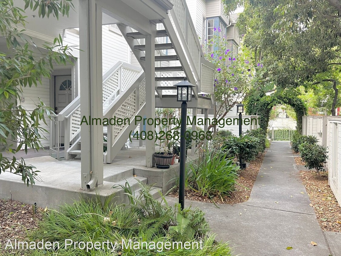 Primary Photo - 2 br, 1 bath House - 976 Belmont Ter., Uni...