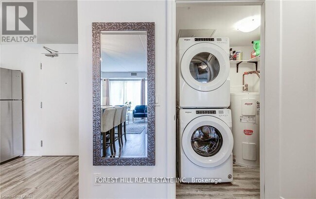 Photo du bâtiment - 104 Summit Ridge Dr