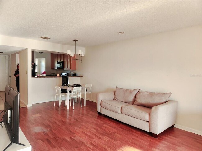 Foto del edificio - 2962 Plaza Terrace Dr