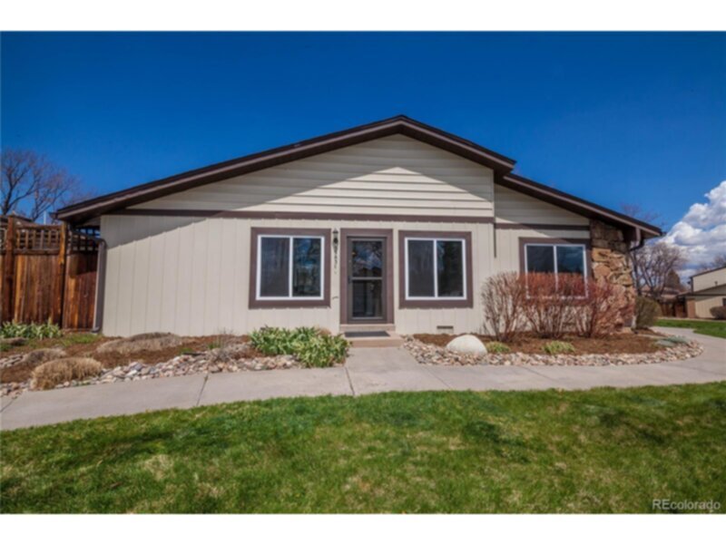 Seville Townhouse 3 bed 2 bath 2 car garage - Seville Townhouse 3 bed 2 bath 2 car garage