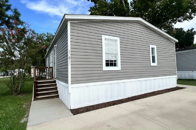 Foto principal - 1701 Daffodil Ave