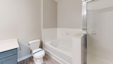 Interior Photo - The Quarters at Towson Town Center