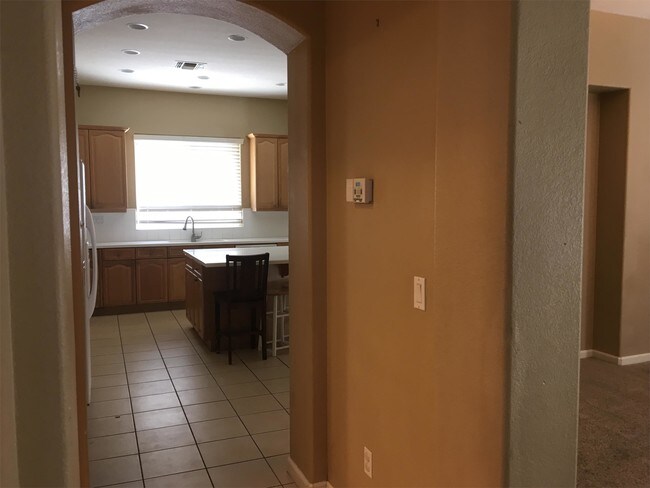 Building Photo - 1655 Langum Way