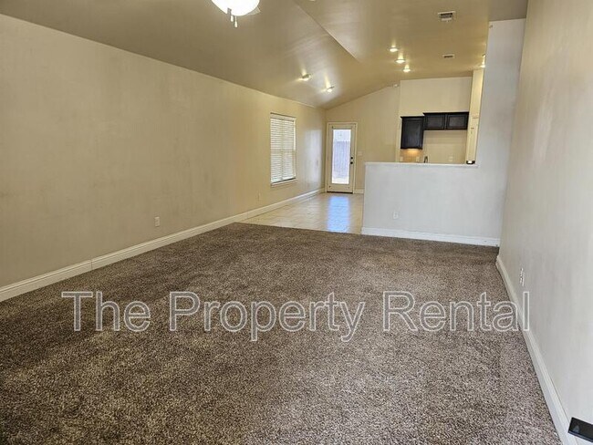 Foto del edificio - 806 E 93rd St