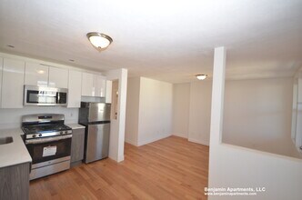 Building Photo - 67 Shawmut St