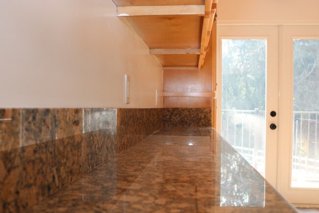 Building Photo - 751 Camino Durango