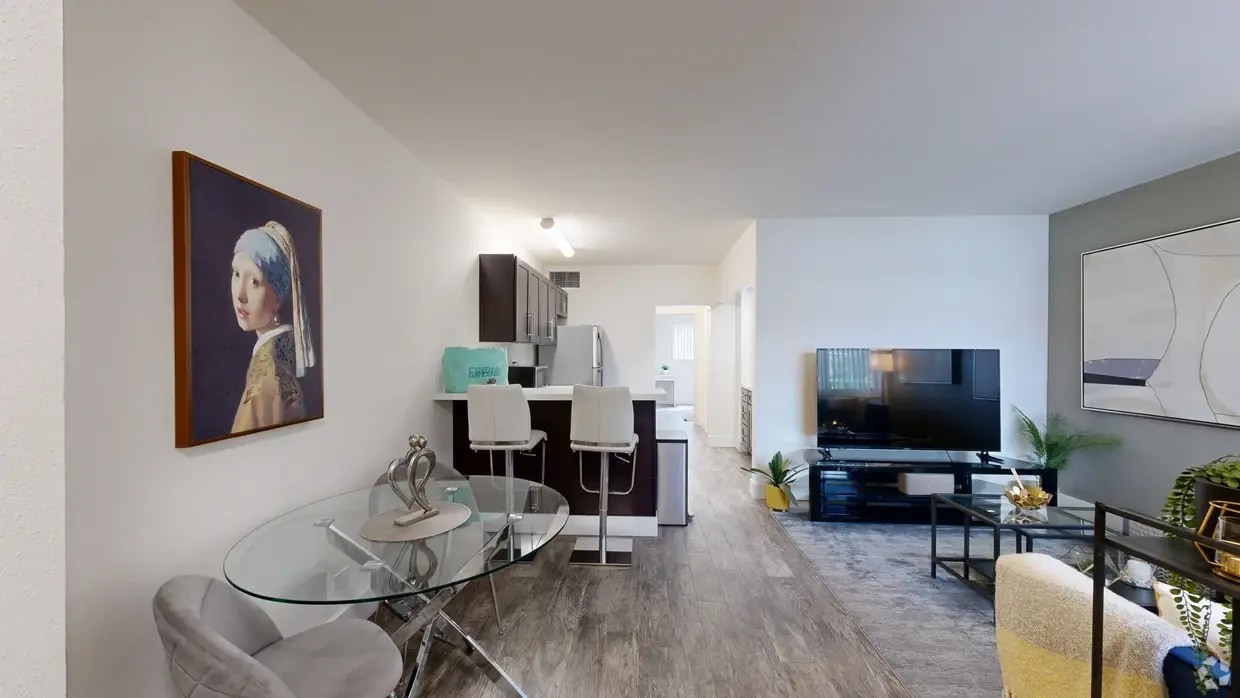 Photo - Cynthia Gardens Apartments