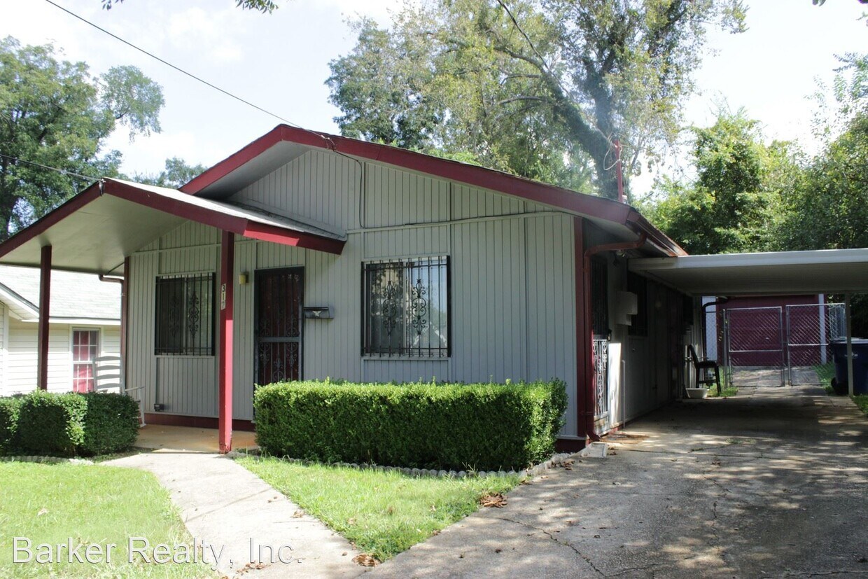 Primary Photo - 3 br, 1 bath House - 312 N. State Street