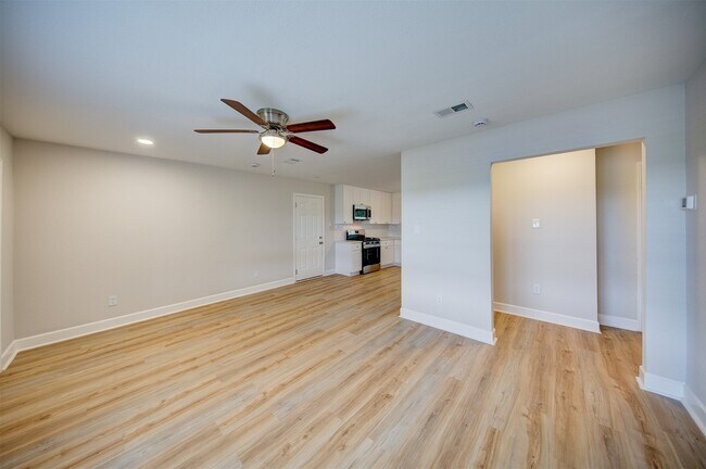 Foto del edificio - 1418 13th Ave N