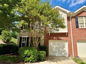Building Photo - 10968 Princeton Village Dr