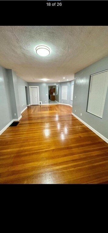 Foto del edificio - 55-57 Linwood St