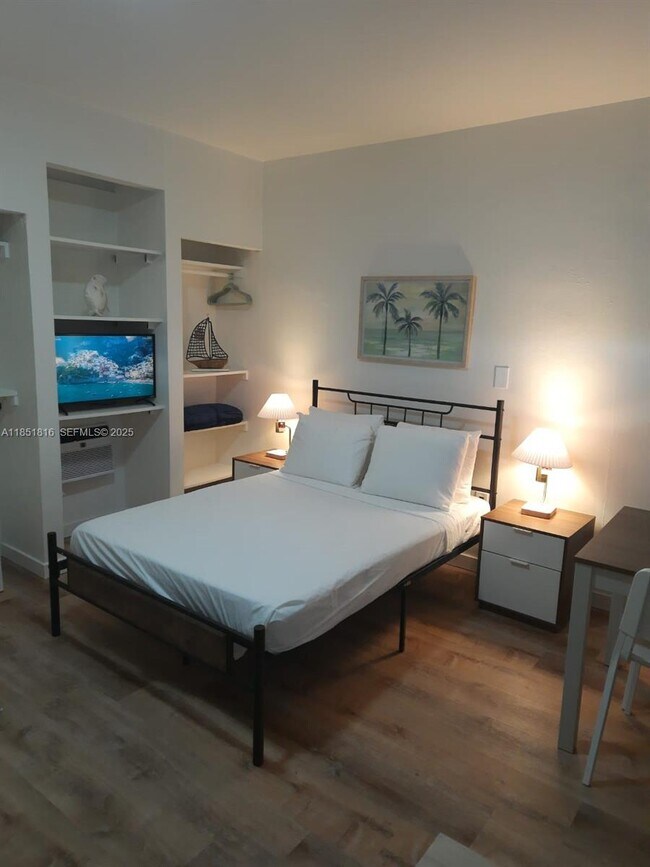 Foto del edificio - 709 NE 2nd Ct