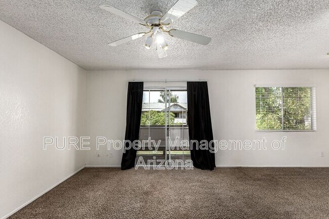 Building Photo - 616 S Hardy Dr