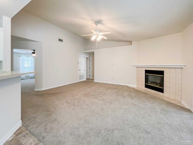 Foto del edificio - 2533 Jibe Dr