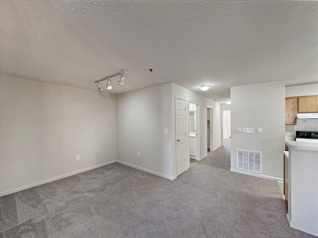 Building Photo - 19364 Chelsey Dr