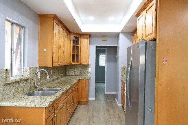 Foto del edificio - 3 br, 2 bath House - 3076 Chippenham Drive