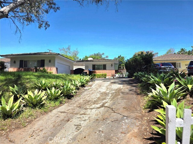 Foto del edificio - 3421 Palos Verdes Dr N