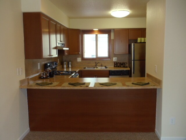 Foto del edificio - 5979 SE Harmony Rd