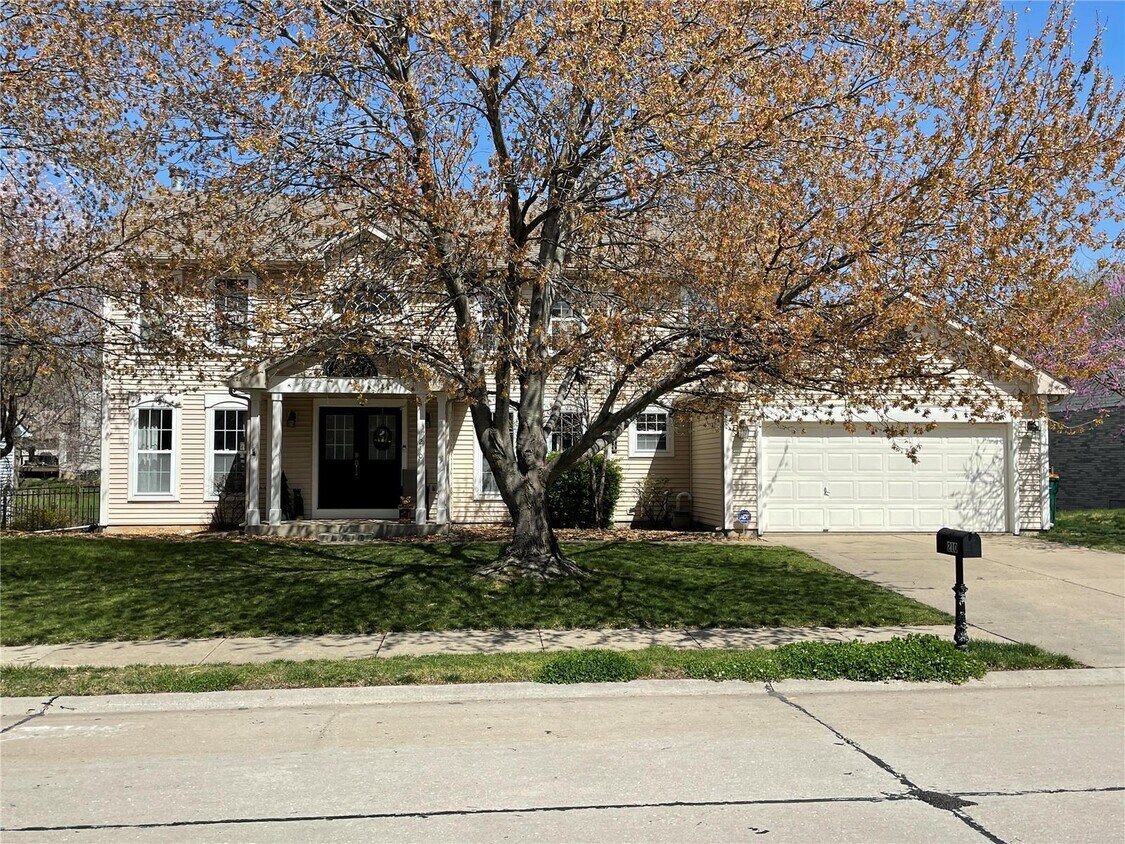 Foto principal - 210 W Deer Creek Rd