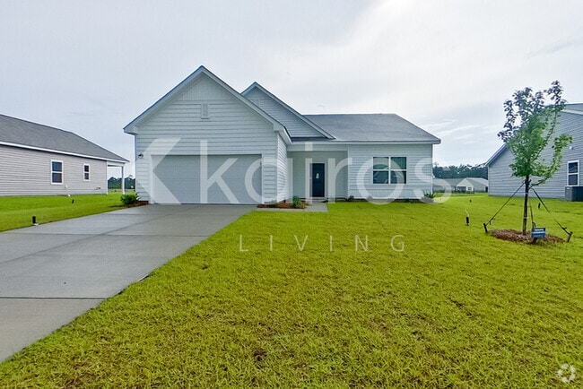 Building Photo - 631 Castillo Dr
