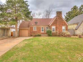 Building Photo - 3112 Drexel Ct