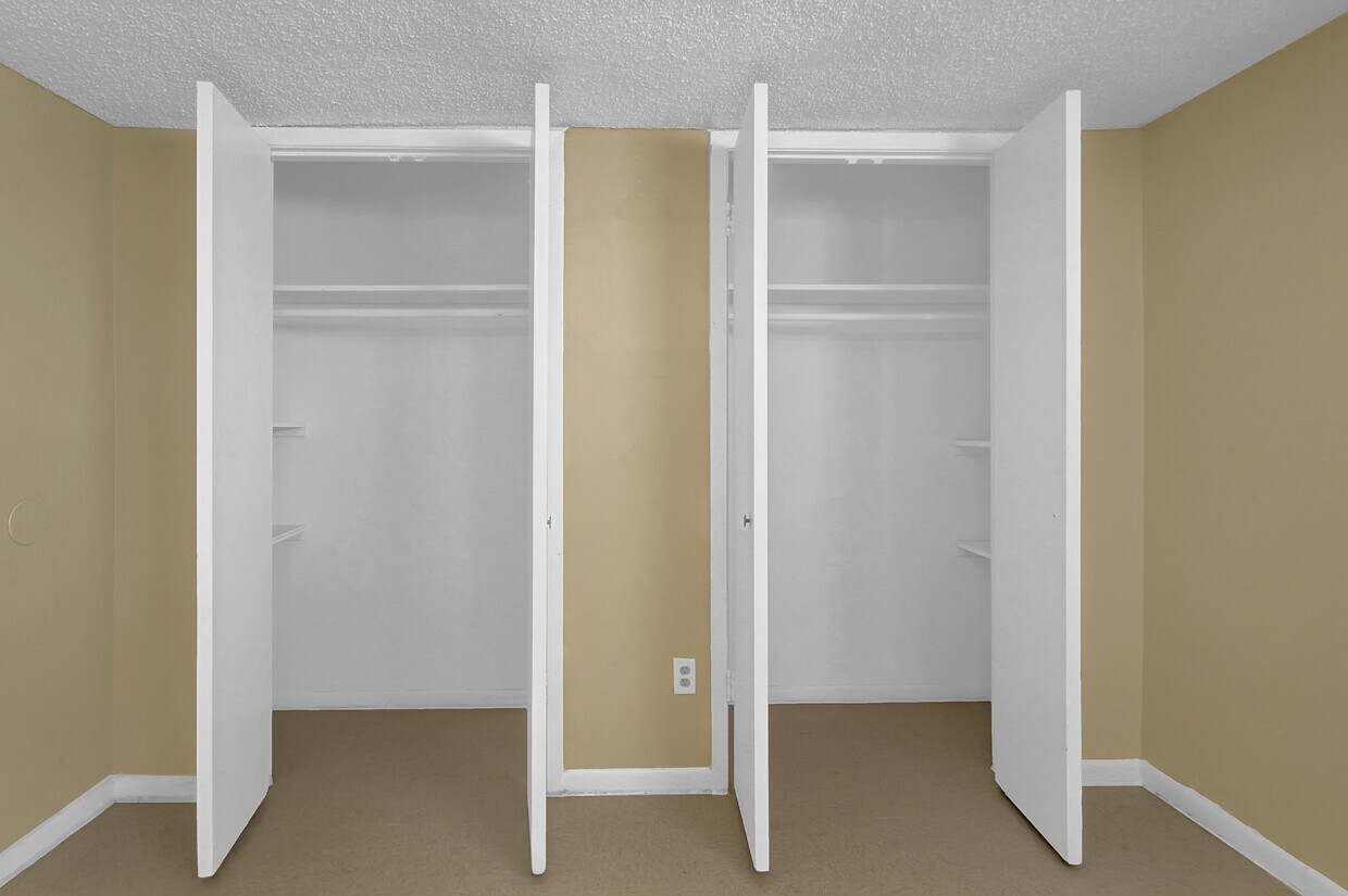 Foto del edificio - 7211 Atwell Dr