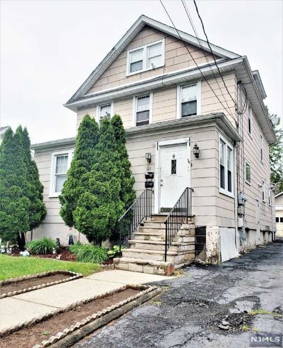 Building Photo - 135 Beechwood Ave