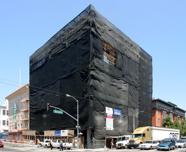 Building Photo - Plaza Apartments