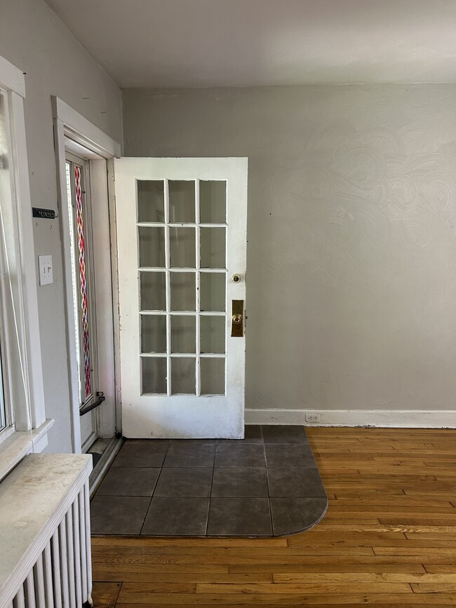 Building Photo - 5848 Burchfield Ave