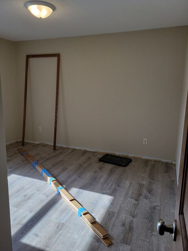 Foto del edificio - 4 bedroom Twin home