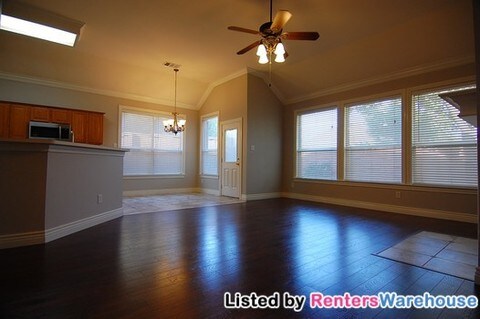 Building Photo - 629 Wyndham Cir
