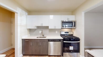 Interior Photo - Newport Village