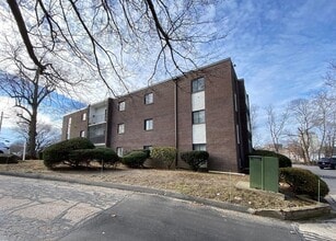 Building Photo - 24 South St