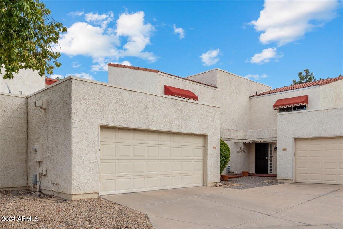 Primary Photo - 13813 N 42nd St