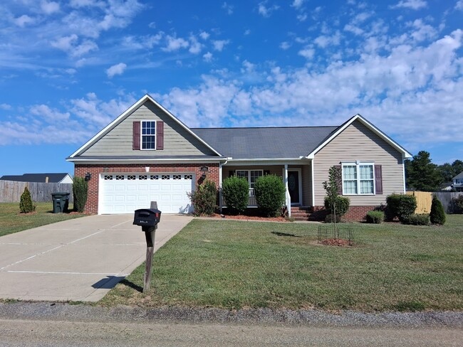 Building Photo - 306 United Rd